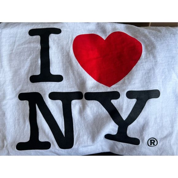 I heart NY Tee - Picture 2 of 3